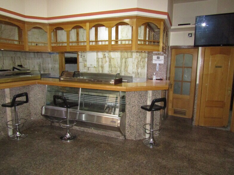 View Photo