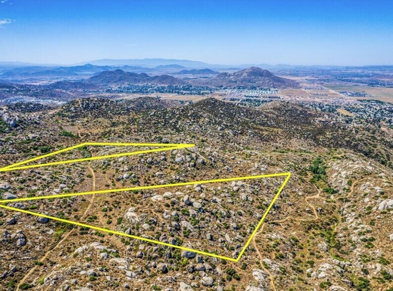 0 Gunther Rd, Homeland, CA à vendre - Aérien – Image 2 sur 22