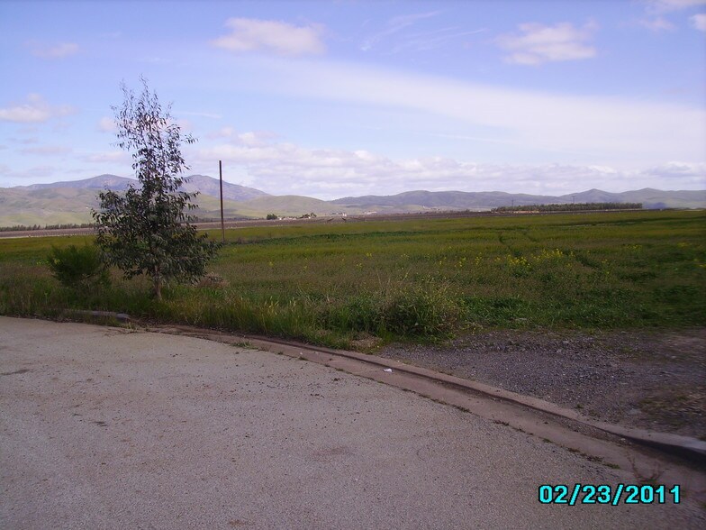 Los Coches Dr, Soledad, CA à louer - Photo de l’immeuble – Image 1 sur 5