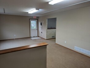 1387 E M 89, Otsego, MI à louer Photo intérieure– Image 1 sur 8