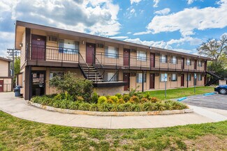 Plus de détails pour 3222 NW Loop 410, San Antonio, TX - Logement à vendre