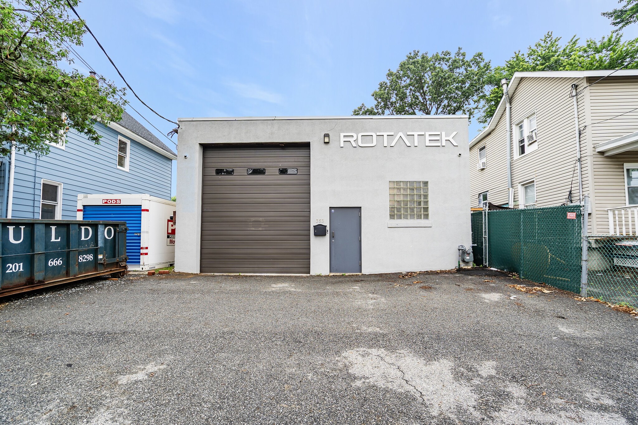 353 Railroad Ave, Hackensack, NJ à louer Photo de l’immeuble– Image 1 sur 14