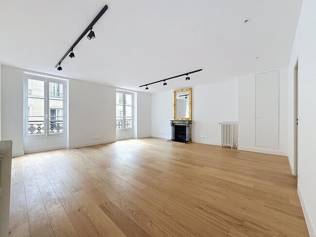 Plus de détails pour 55 Rue Du Faubourg Montmartre, Paris - Bureau à louer