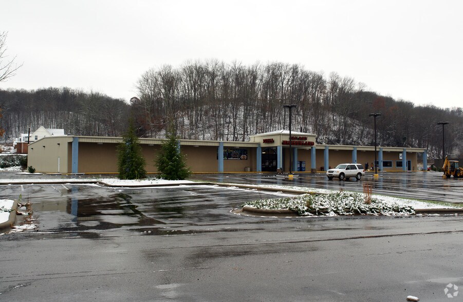 5 Cracker Barrel Dr, Barboursville, WV à vendre - Photo de l’immeuble – Image 1 sur 20