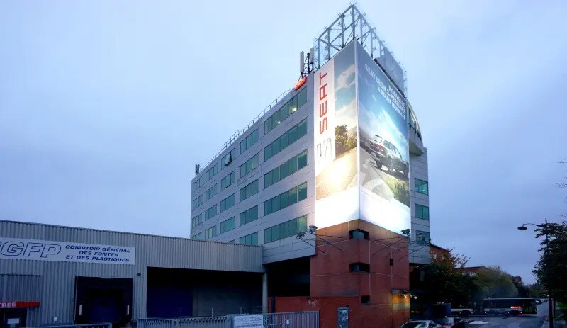 Bureau dans Paris à louer - Photo de l’immeuble – Image 2 sur 9