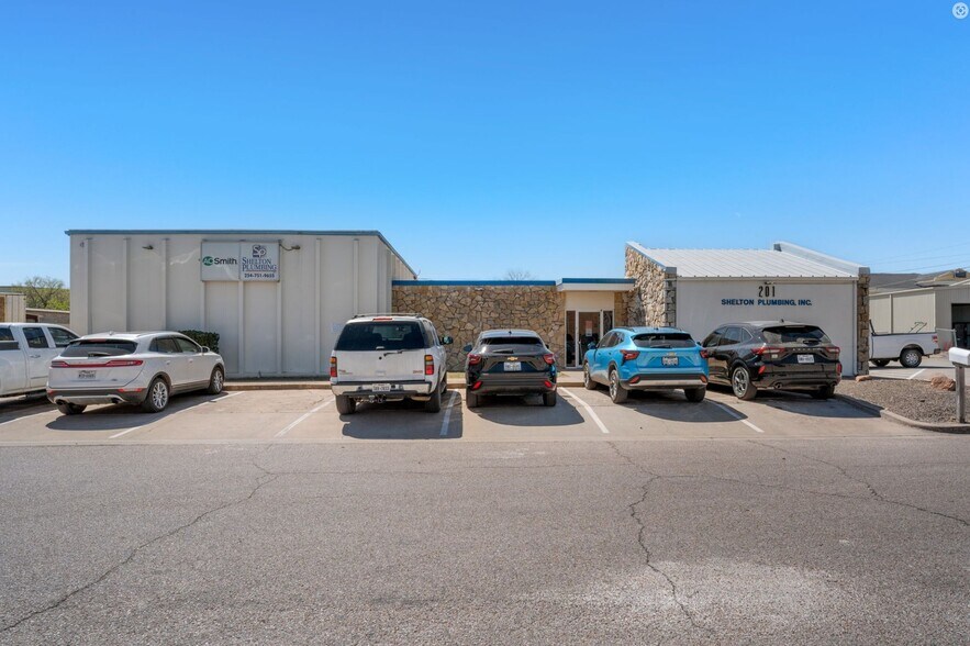 201 Otis Ave, Woodway, TX à vendre - Photo de l’immeuble – Image 2 sur 6