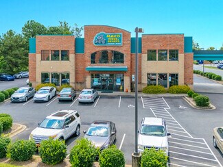 Plus de détails pour 5080 Highland Shoppes Dr, Charlotte, NC - Local commercial à vendre