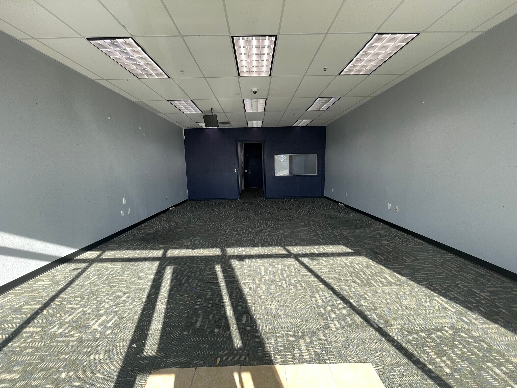 340-350 Travis Blvd, Fairfield, CA à louer Photo intérieure– Image 1 sur 5