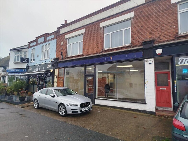 812 London Rd, Leigh-On-Sea à louer - Photo de l’immeuble – Image 2 sur 4