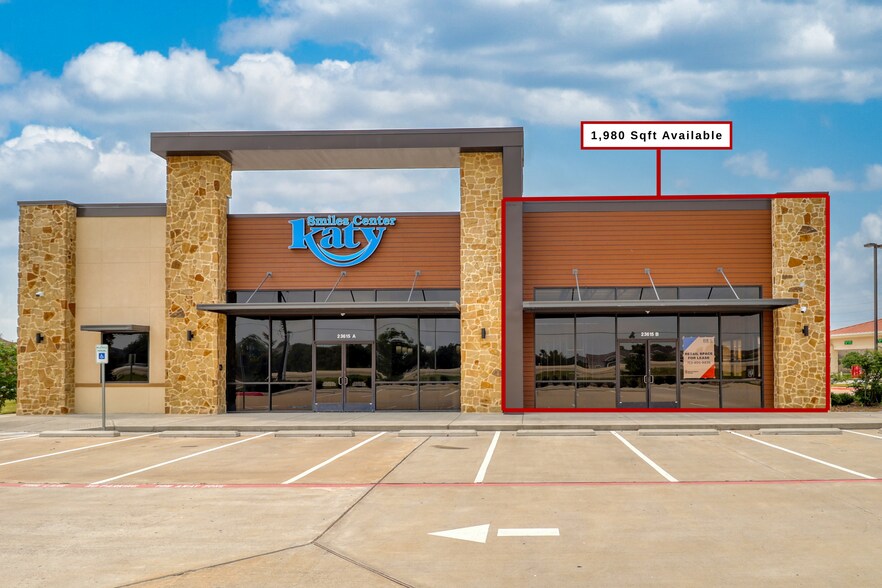 23615 FM 1093 Rd, Richmond, TX à louer - Photo de l’immeuble – Image 2 sur 11