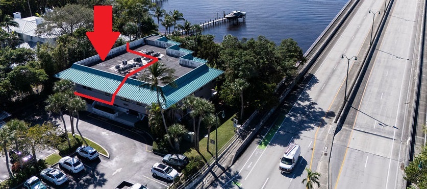 3601 SE Ocean Blvd, Sewalls Point, FL à vendre Photo de l’immeuble– Image 1 sur 29