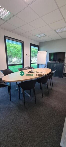 Bureau dans Beaucouzé à louer - Photo intérieure – Image 3 sur 4
