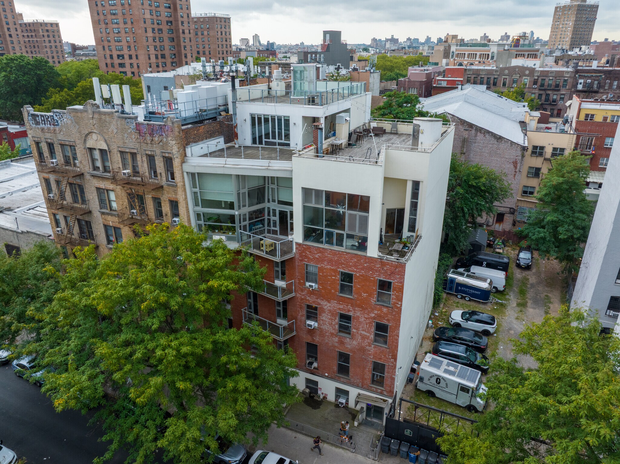 South 8th St. portefeuille de 2 biens à vendre sur LoopNet.fr Photo de l’immeuble– Image 1 sur 27