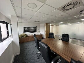 Breckland, Milton Keynes à louer Photo intérieure– Image 1 sur 2