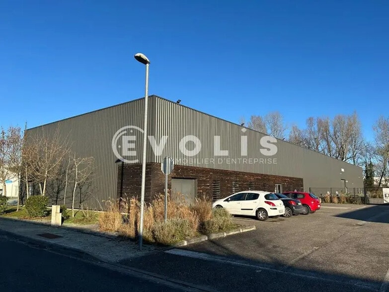 19 Rue Nicolas Leblanc, Mérignac à louer - Photo de l’immeuble – Image 2 sur 8