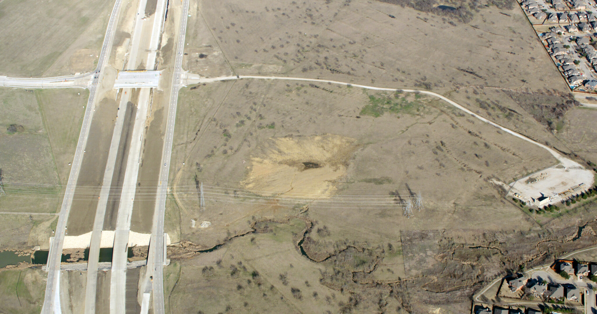 SWC of SH 170 & Beach St, Fort Worth, TX à louer Photo de l’immeuble– Image 1 sur 4