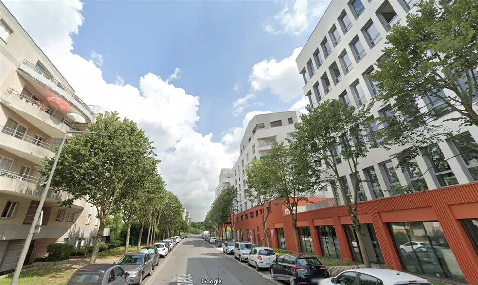 Local commercial dans Champs-sur-Marne à louer - Photo de l’immeuble – Image 3 sur 3