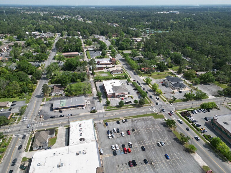 111 E 8th St, Tifton, GA à vendre - Photo de l’immeuble – Image 3 sur 7