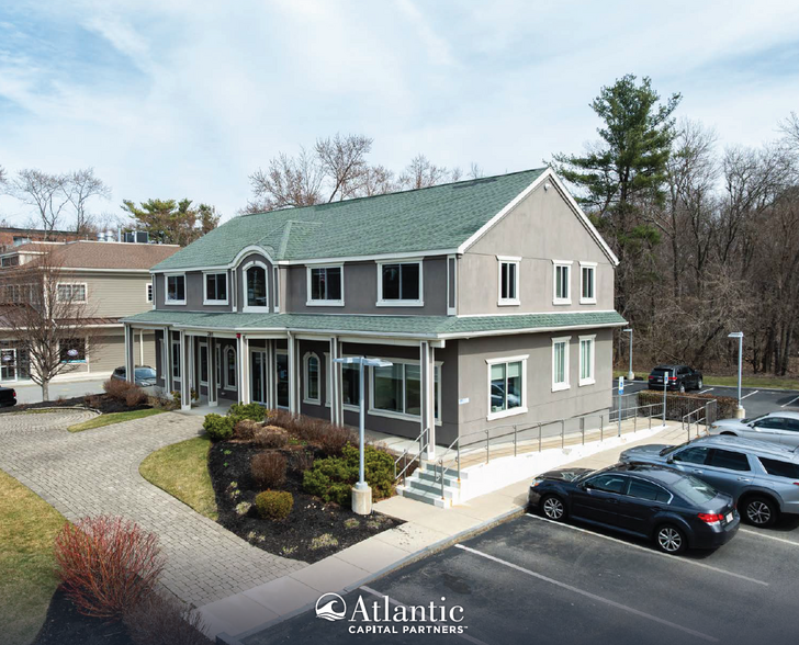 281 Main St, Reading, MA à vendre - Photo de l’immeuble – Image 1 sur 7