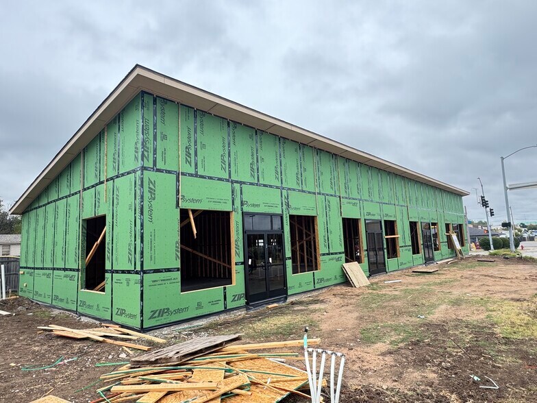 607 W Gary St, Norman, OK à louer - Photo de l’immeuble – Image 3 sur 8