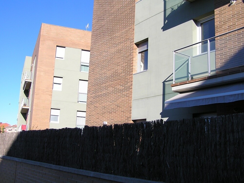 Immeuble residentiel dans Sant Sadurní d'Anoia, Barcelona à vendre Photo de l’immeuble– Image 1 sur 3