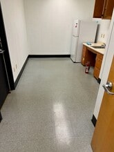 4316 Sunset Rd, Charlotte, NC à louer Photo intérieure– Image 1 sur 6