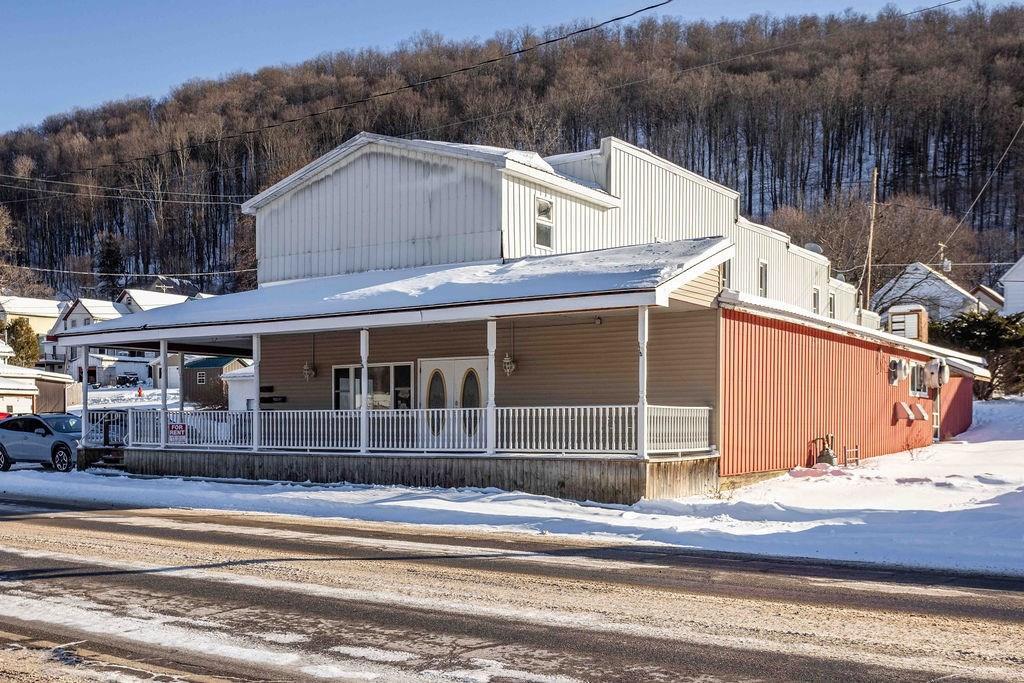 75 Germania St, Galeton, PA à vendre Photo principale– Image 1 sur 43