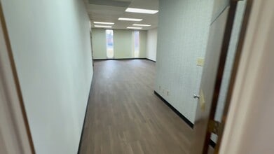 2500 W Broad St, Athens, GA à louer - Vidéo sur l’annonce professionnelle 