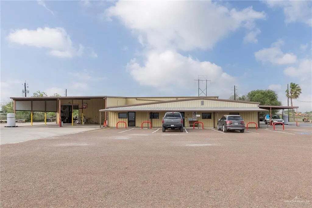 951 Falcon Blvd, San Benito, TX à vendre Photo principale– Image 1 sur 11