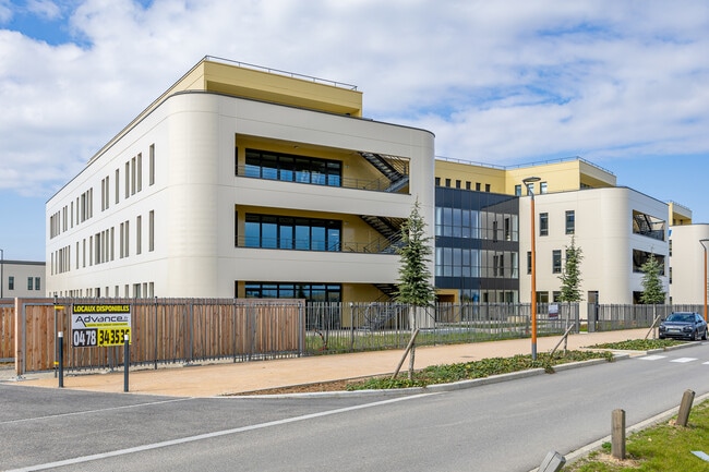 Plus de détails pour Parc Everest 3, Genas - Bureau à louer