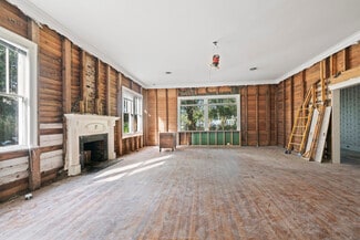 Plus de détails pour 752 N Columbia St, Covington, LA - Bureau à vendre