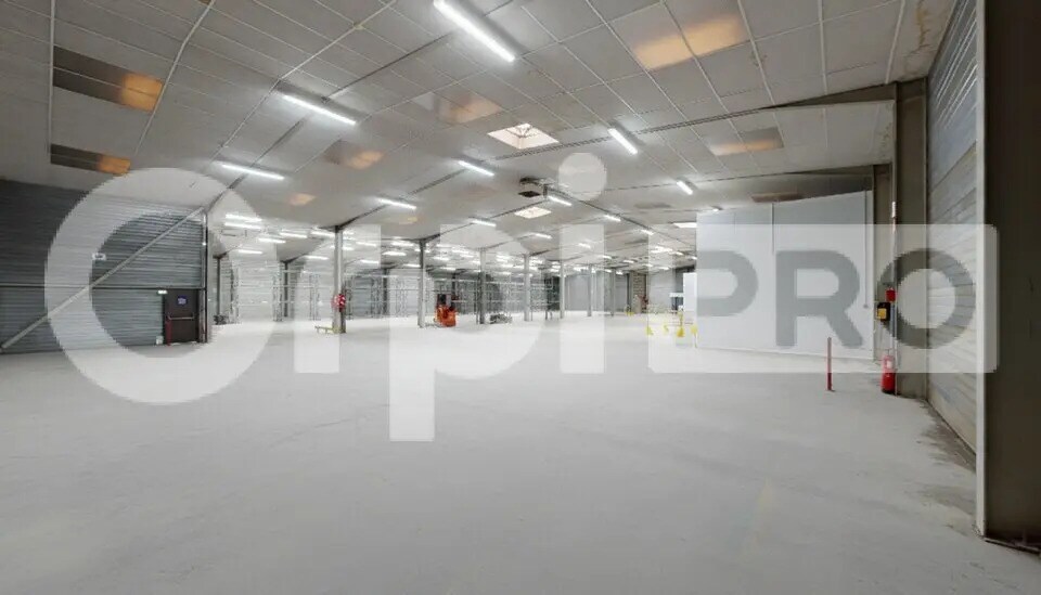 Industriel/Logistique dans Saint-Quentin-Fallavier à vendre Photo intérieure– Image 1 sur 5