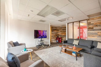 2321 P St, Sacramento, CA à louer Photo intérieure– Image 2 sur 7