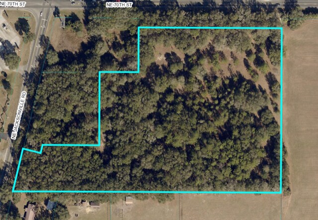 NE 70th St, Ocala, FL à vendre - Photo de l’immeuble – Image 1 sur 6