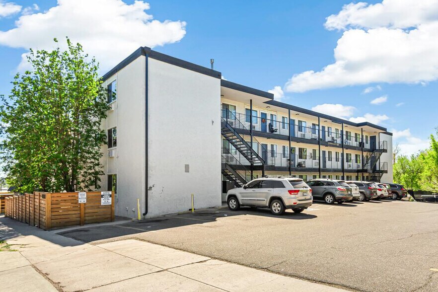 1380 W Mississippi Ave, Denver, CO à vendre - Photo de l’immeuble – Image 2 sur 31