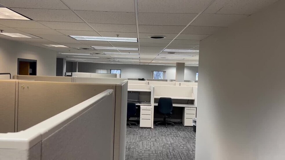 301 N Broadway, De Pere, WI à louer - Vidéo sur l’annonce professionnelle – Image 3 sur 18