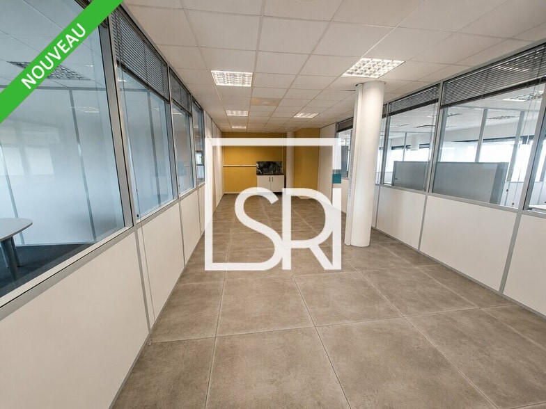 Bureau dans Cournon-d'Auvergne à vendre - Photo intérieure – Image 1 sur 10