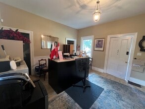 266 Main St N, Brampton, ON à louer Photo intérieure– Image 2 sur 3