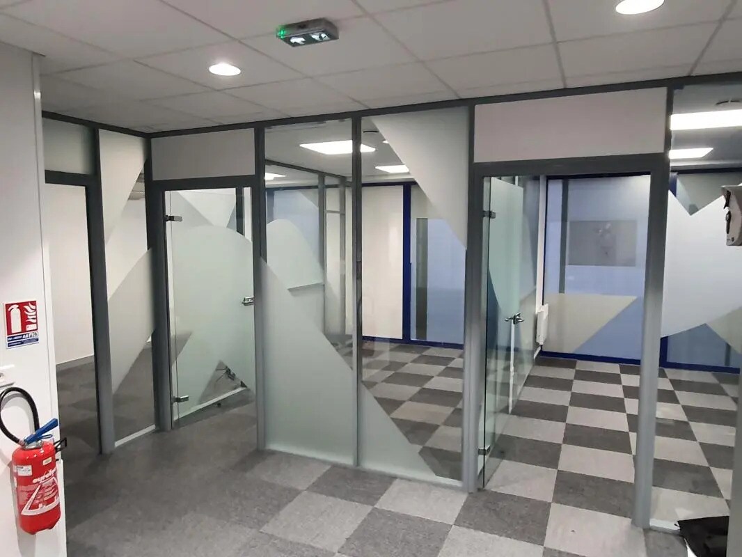 Local commercial dans Lys-lez-Lannoy à vendre Photo intérieure– Image 1 sur 7