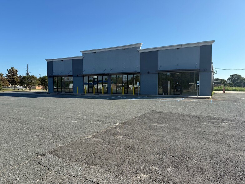 1330 Swan Lake Rd, Bossier City, LA à louer - Photo de l’immeuble – Image 1 sur 4