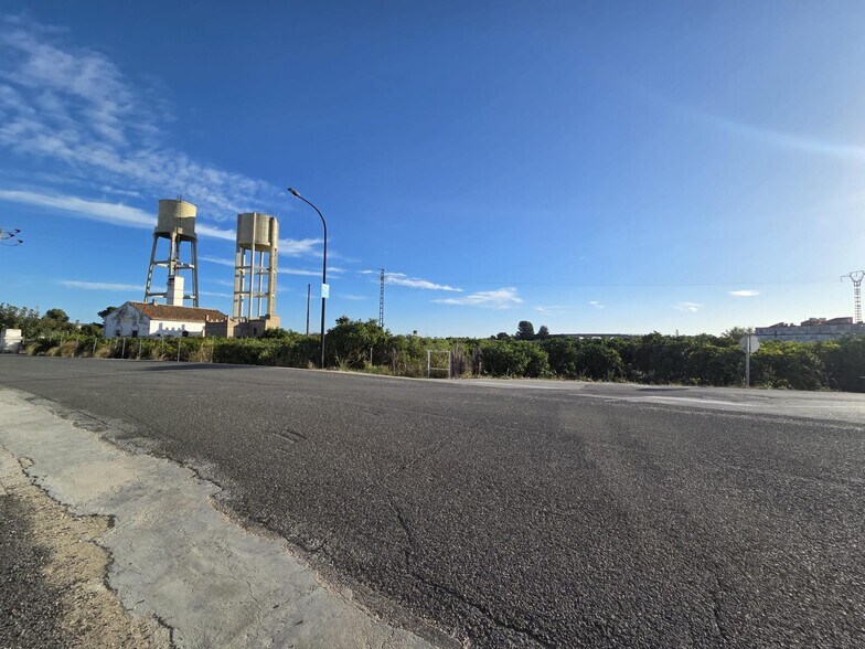 Terrain dans València, Valencia à vendre - Photo principale – Image 1 sur 8