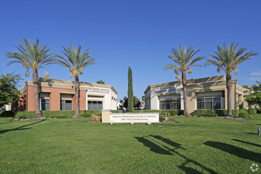 7105 N Chestnut Ave, Fresno, CA à vendre - Photo de l’immeuble – Image 3 sur 4