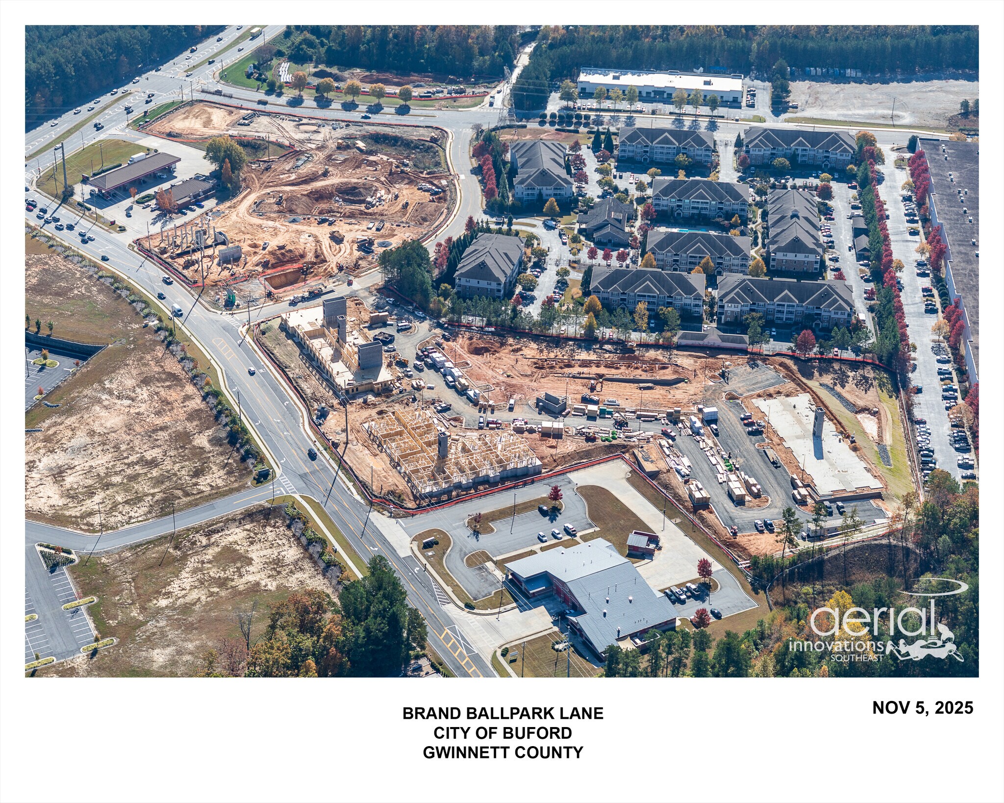 1165 Ballpark Ln, Lawrenceville, GA à louer Photo principale– Image 1 sur 5