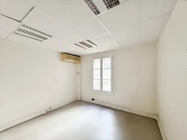 Bureau dans Paris à louer - Photo de l’immeuble – Image 3 sur 6
