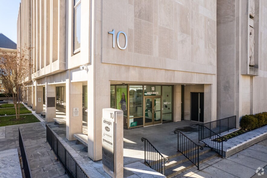 10 N High St, West Chester, PA à louer - Photo de l’immeuble – Image 2 sur 9