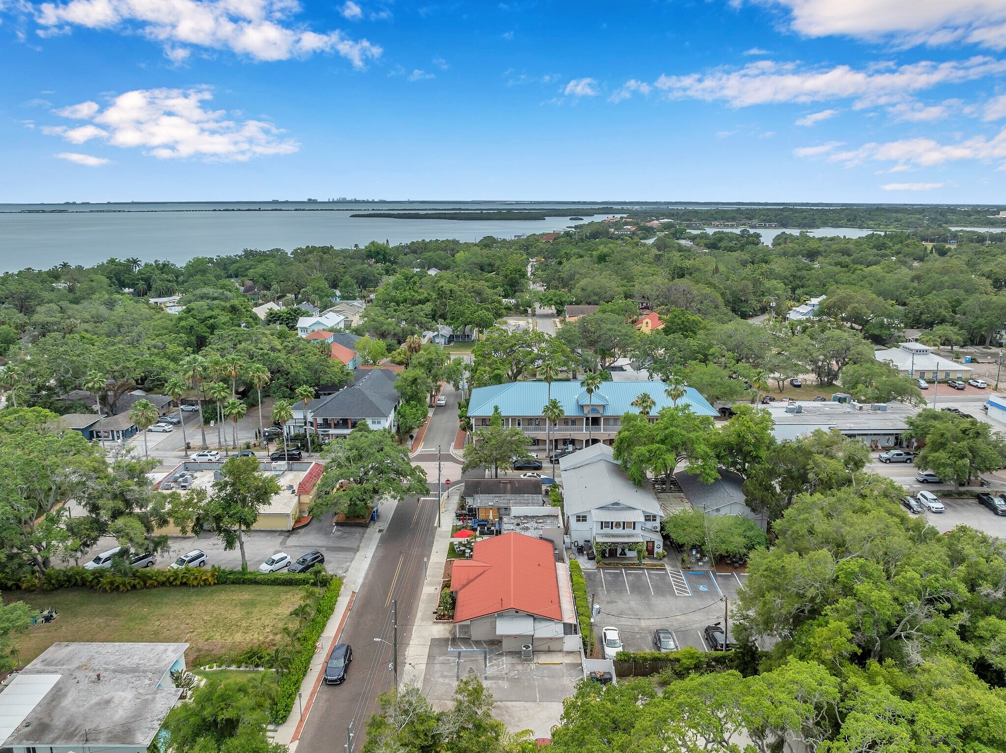 125 5th Ave N, Safety Harbor, FL à louer Photo de l’immeuble– Image 1 sur 25