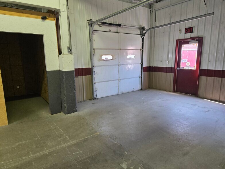 4406 New Haven Ave, Fort Wayne, IN à louer - Photo intérieure – Image 3 sur 7