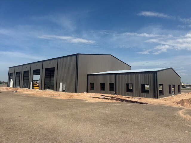 3200 CR 1255, Midland, TX à louer Photo principale– Image 1 sur 8