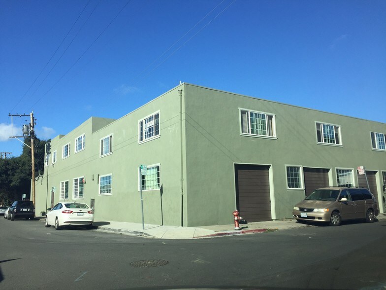 20 N Railroad Ave, San Mateo, CA à louer - Photo de l’immeuble – Image 2 sur 7