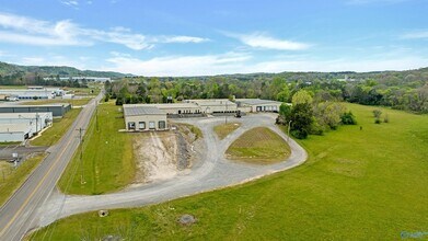 1800 Airport Rd W, Fort Payne, AL - Vue aérienne vue de carte - Image1